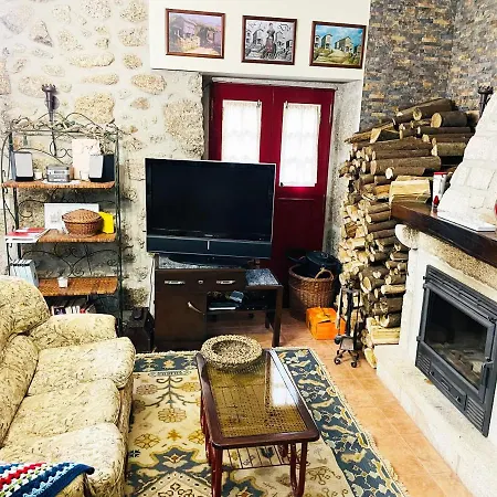 Casa Dos Cabencos - Typical Granite Stone House *